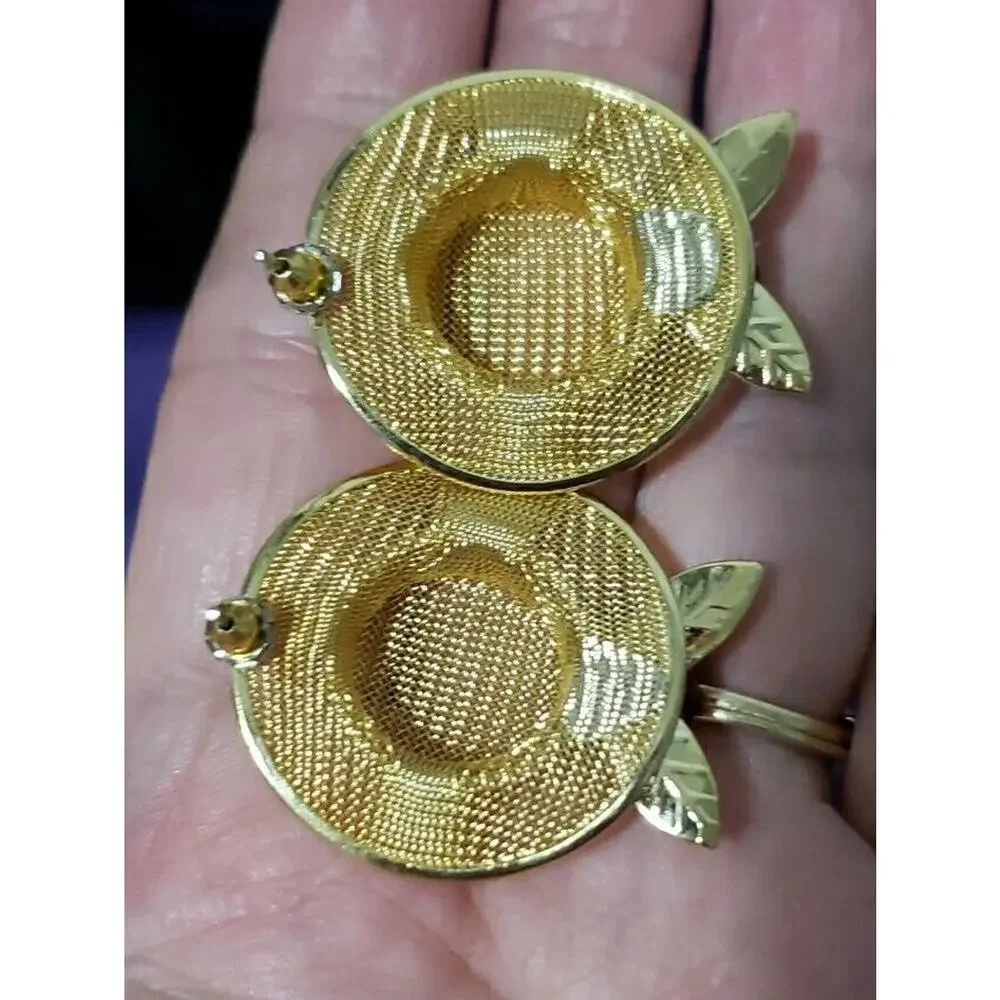 Straw Hat Pierced Earrings In Gold Tone Metal With Burgundy Flower Accent